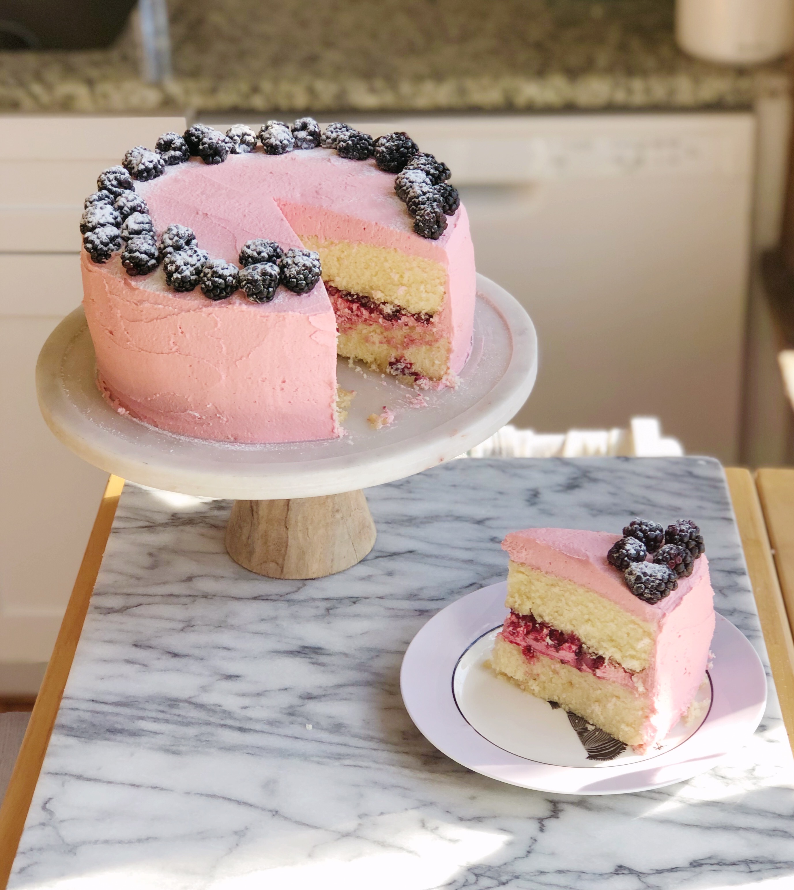 Blackberry Cake with Cream Cheese Frosting - Blackberry Recipe Ideas